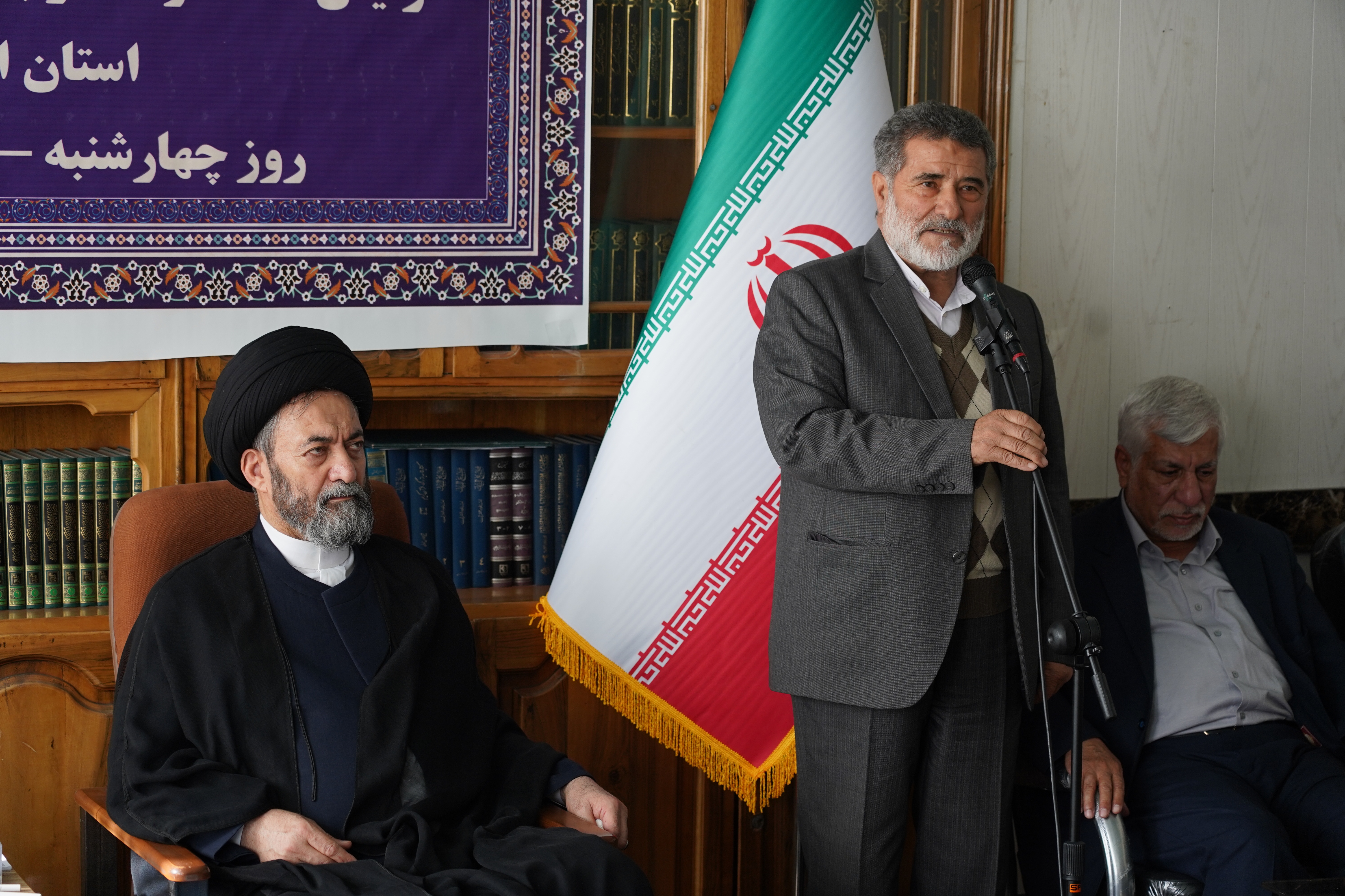 «زکی‌الله خوشبخت» به عنوان رئیس جدید ستاد توسعه و بازسازی عتبات عالیات استان اردبیل معرفی شد و از خدمات ارزنده  «اسفندیار هوشیار» در دوران مسئولیت این ستاد قدردانی بعمل آمد.